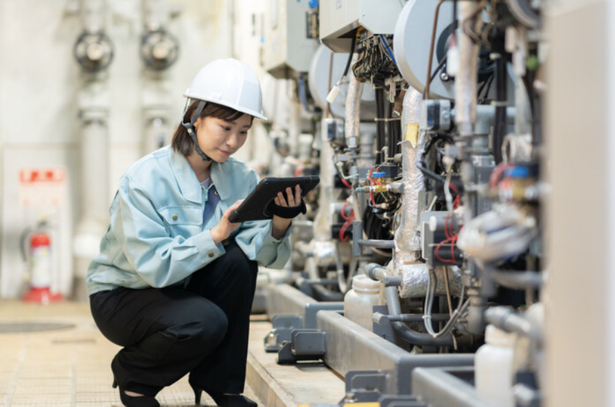 どんな仕事？暮らしと建物を支える電気工事