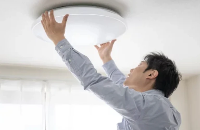 中途採用歓迎！埼玉で働く電気工事のプロを目指すあなたへ。